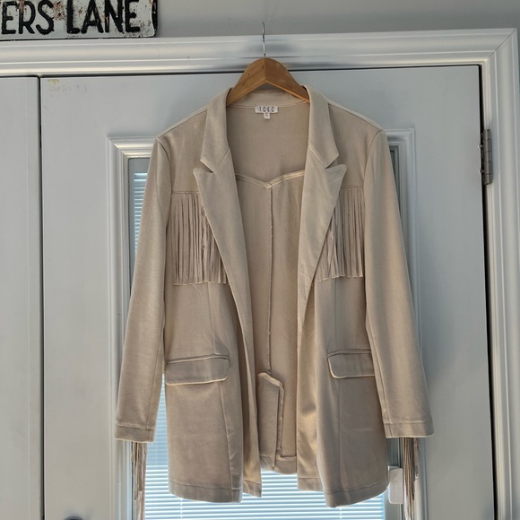 Fabulous Cream colored bohemian/western style Boutique jacket. NWOT - Picture 3 of 4
